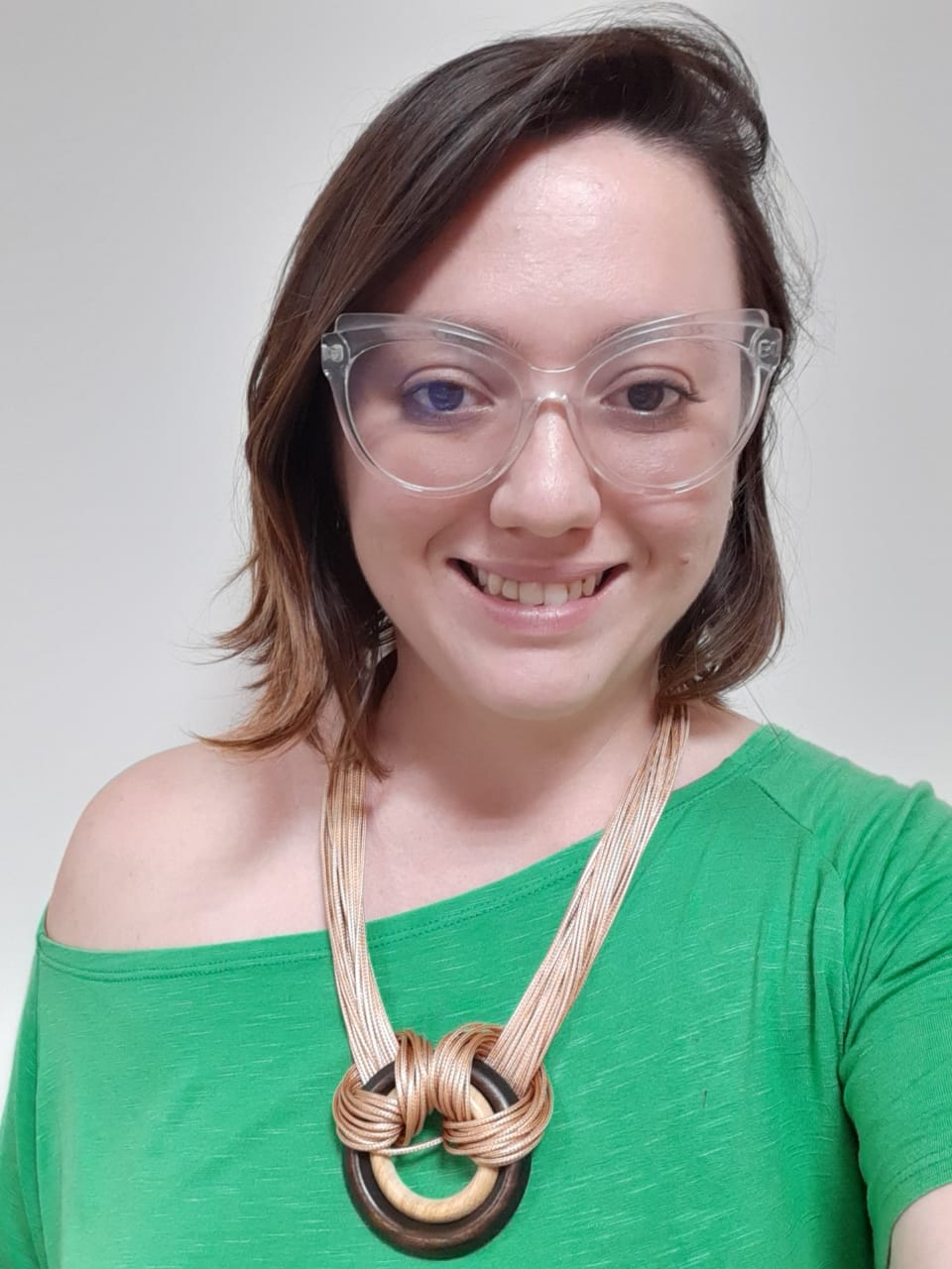 Profª. Lauren Cristina de Matos Provin
